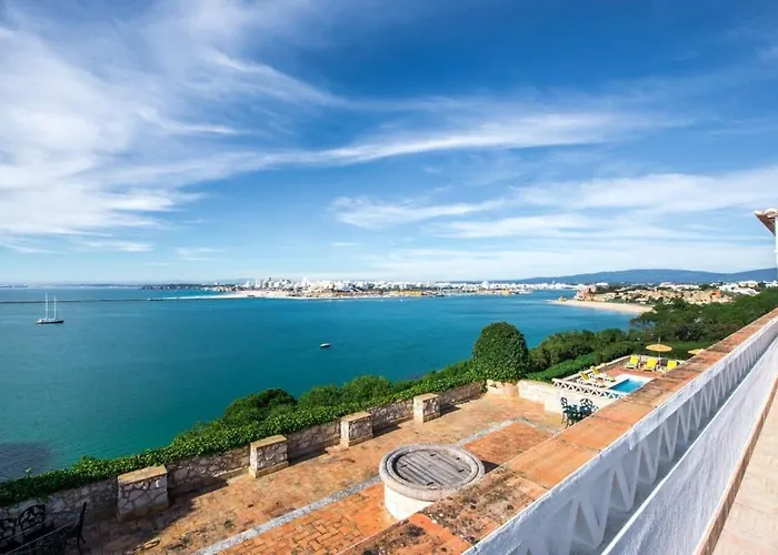 Portimao View * Ferragudo (Faro)